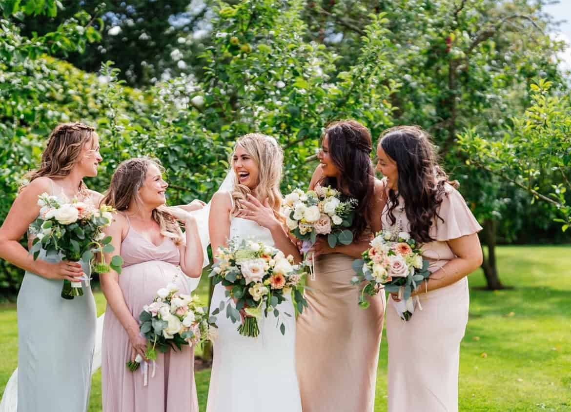 fleur by lizz wedding flowers